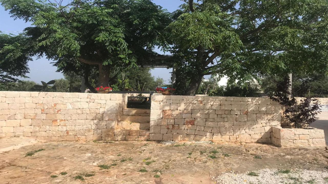 奇斯泰尼诺I Trulli Di Mario别墅 外观 照片