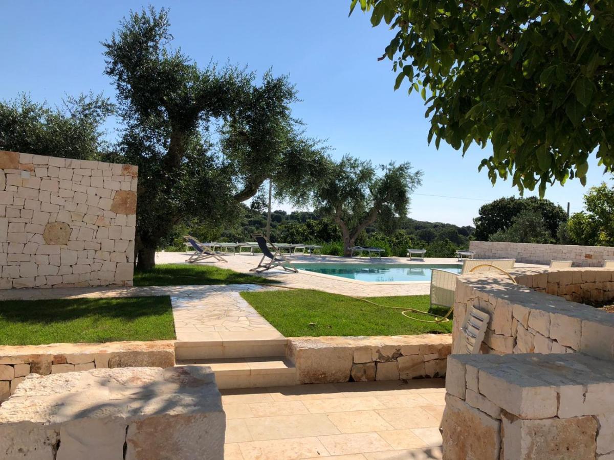 奇斯泰尼诺I Trulli Di Mario别墅 外观 照片